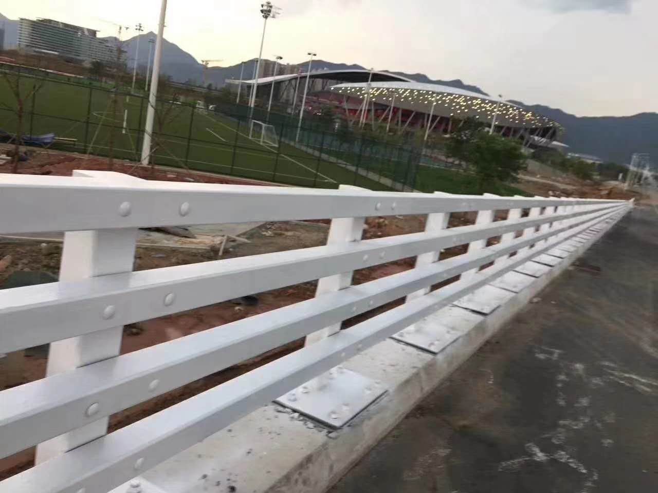 不锈钢桥梁栏杆复合管桥梁护栏