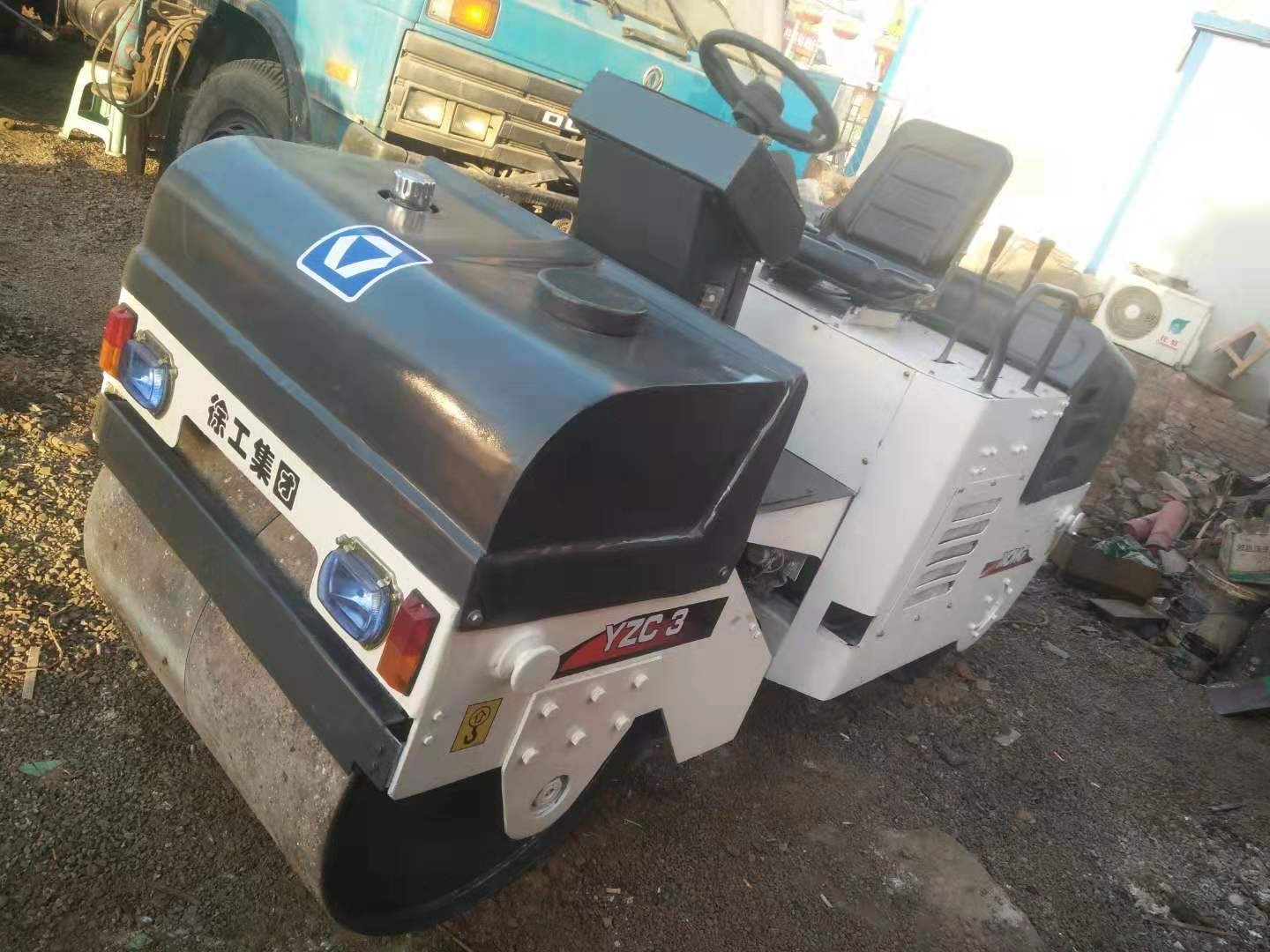 二手小壓路機(jī)振動(dòng)雙鋼輪小型壓路機(jī)