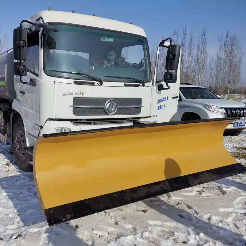 現(xiàn)貨供應(yīng) 3米寬度車輛推雪板 汽車前面安裝鏟雪板 冬季除雪鏟子 24v電控上下左右動(dòng)作