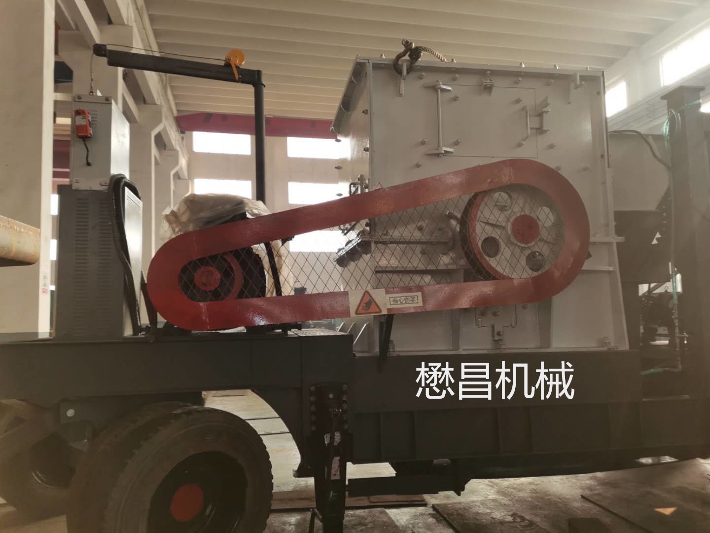 邯郸移动式破碎机_辊式破碎机型号_冲击式破碎机动画