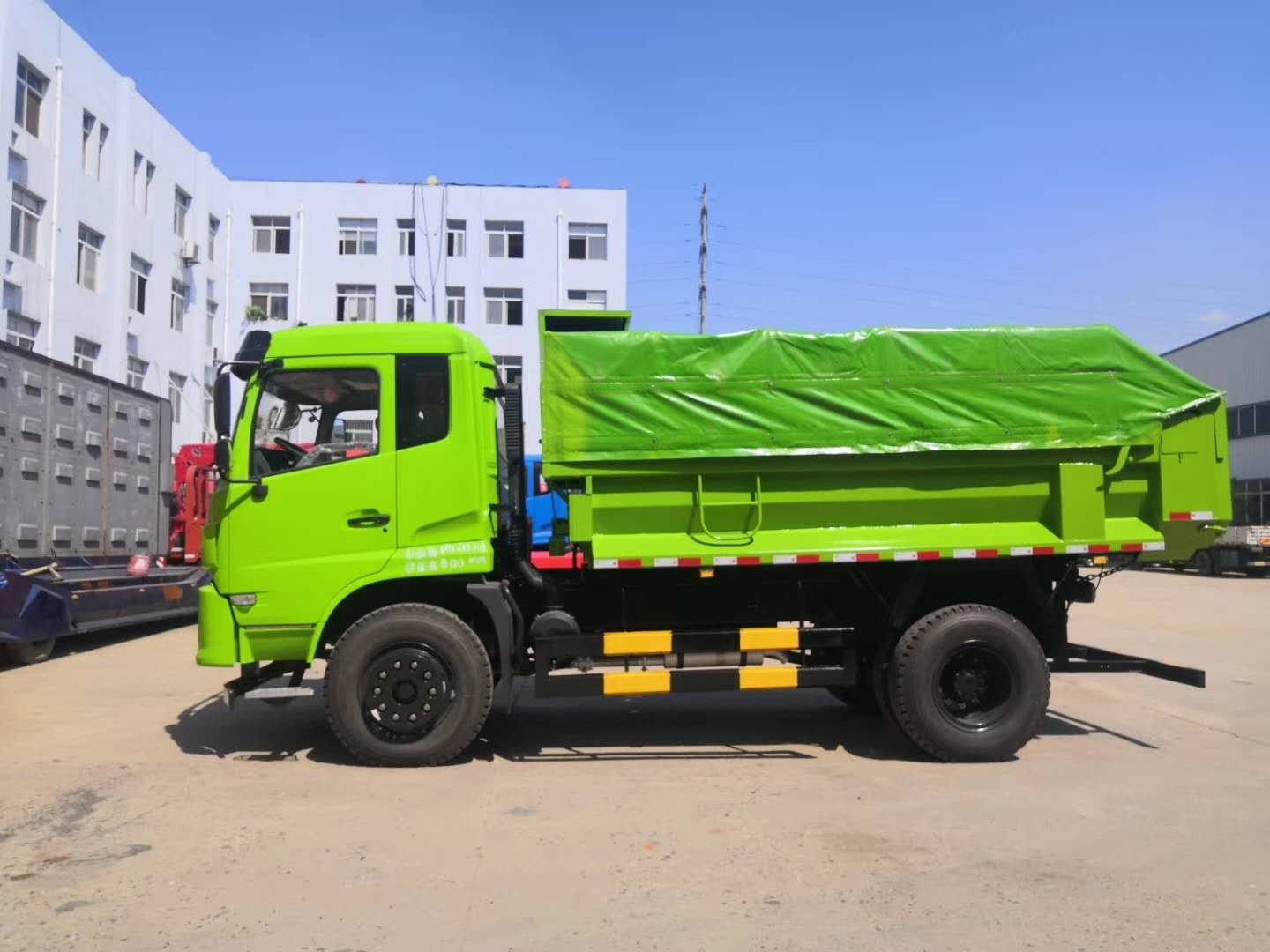 小型自卸货车报价 小型渣土运输车绿皮车 拉渣土车多少钱一辆