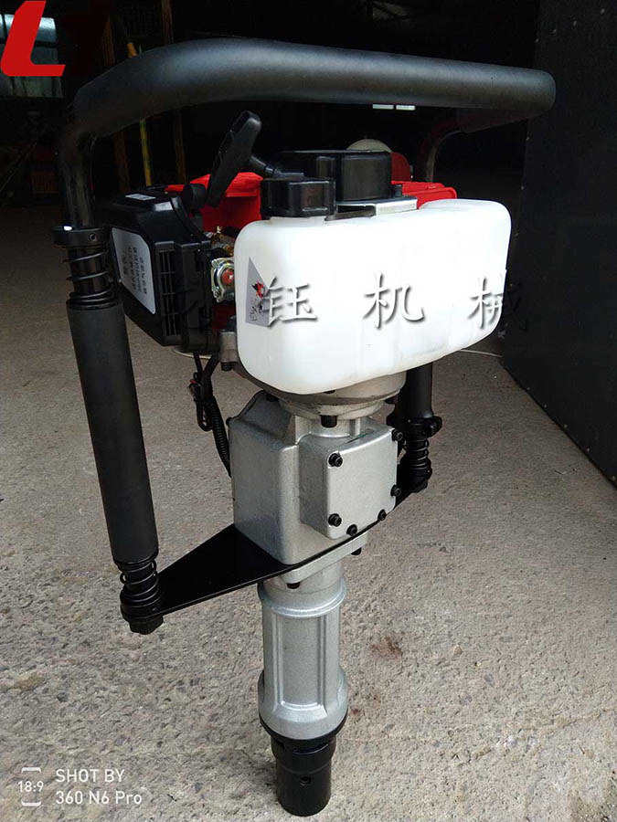 650型单人操作汽油打桩机 大功率便携式打桩机 木头立桩机
