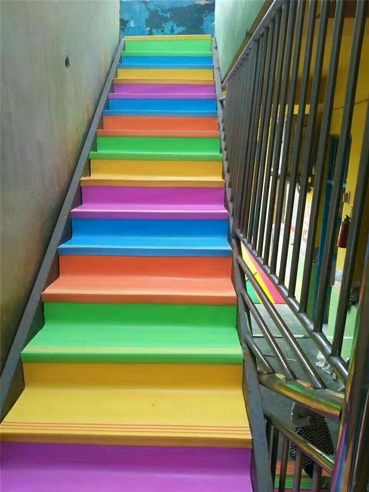 厂家直销pvc楼梯踏步防滑条 幼儿园彩色楼梯踏步 抗污楼梯贴