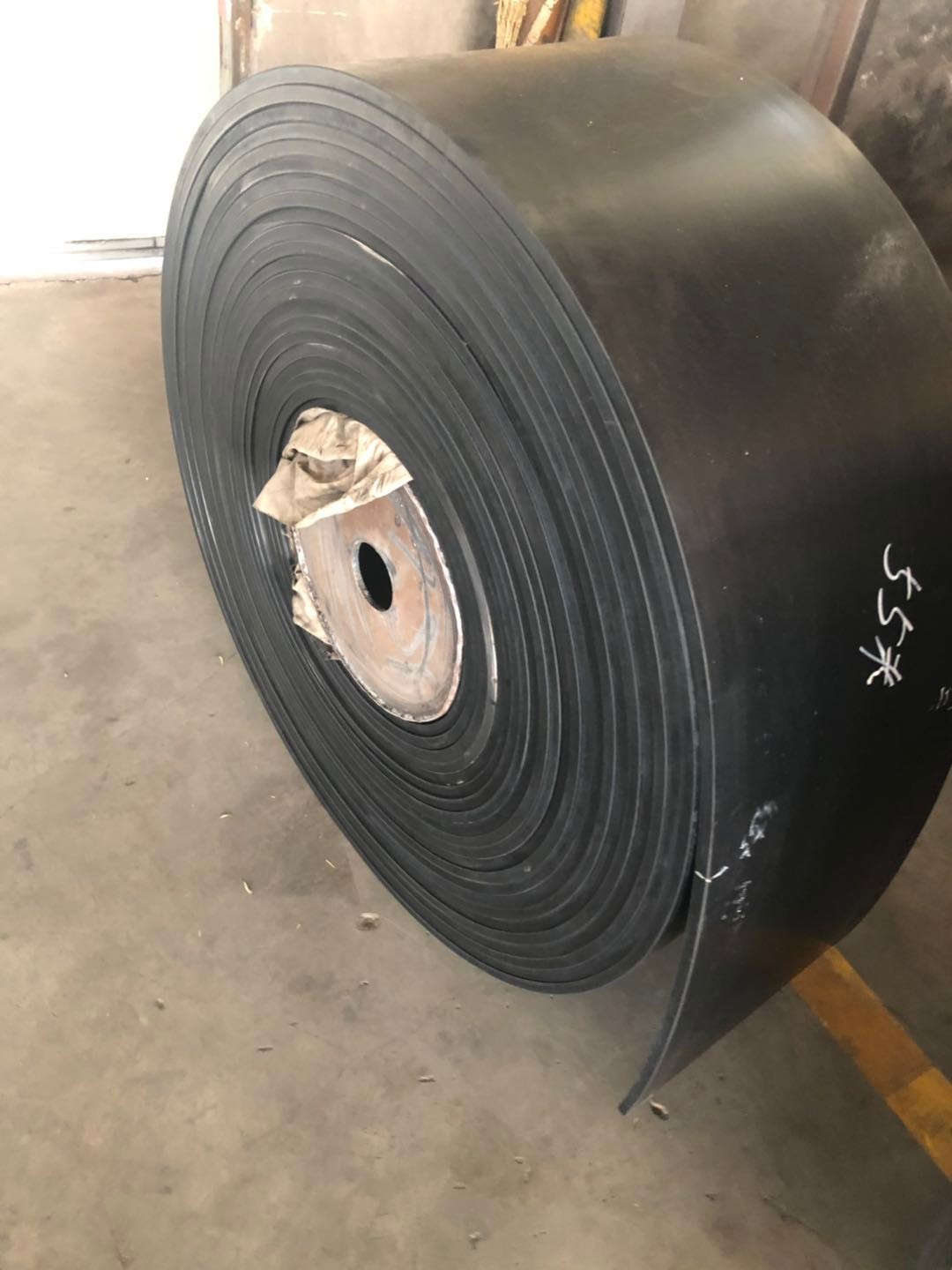 银川钢丝绳胶带-质量好的钢丝绳输送带公司