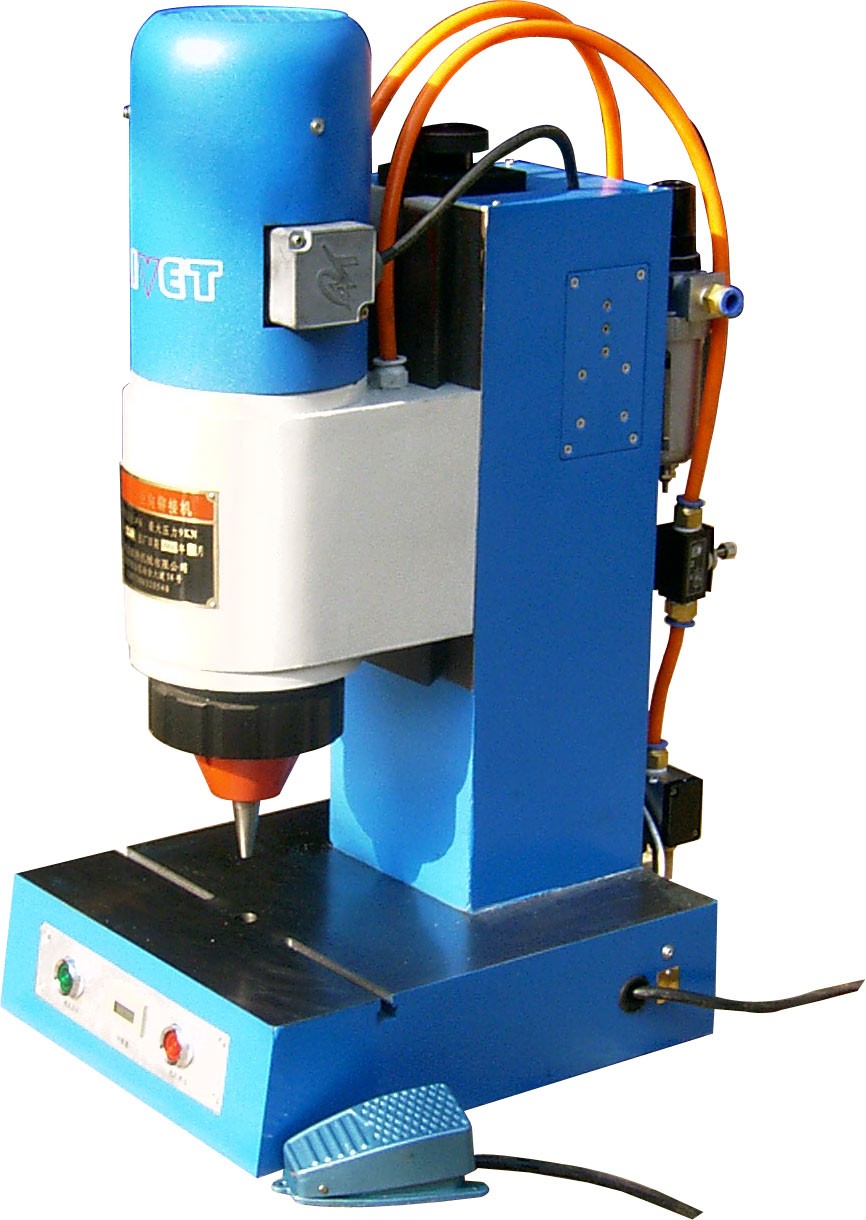 径向铆接机,径向铆接技术,径向铆接连接技术,液压径向铆接机