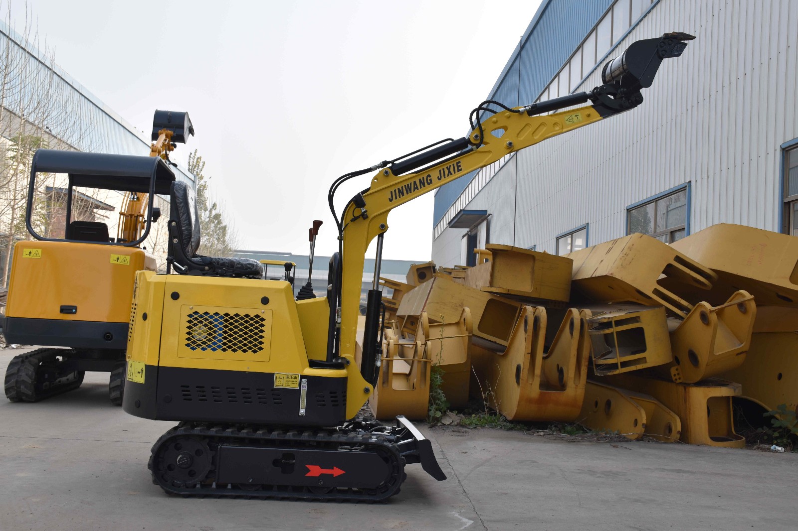 重庆果园小型挖掘机 山区农用微型挖掘机 多功能农用挖掘机-挖掘机械