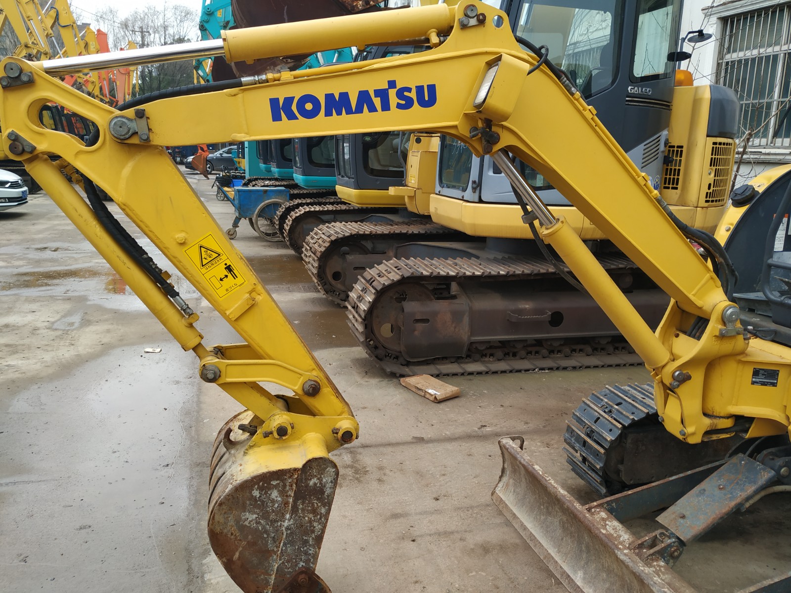 小松20二手挖掘机