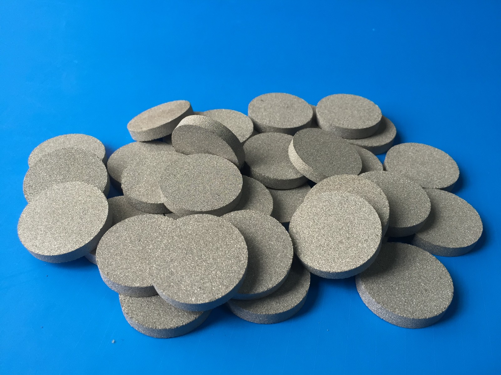 食品,酿造工业中除菌过滤用多孔钛板