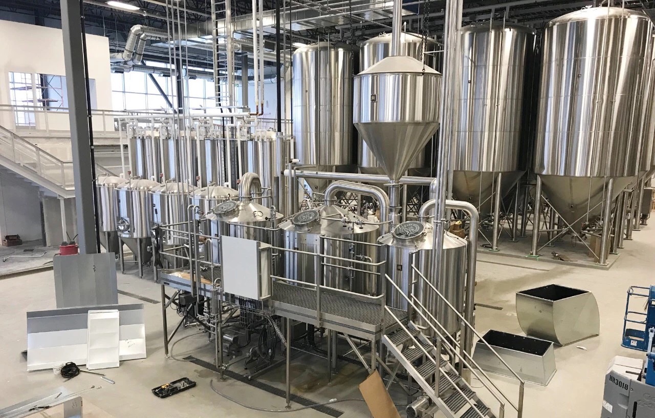 南国水乡生态园采购史密力维精酿啤酒设备厂家