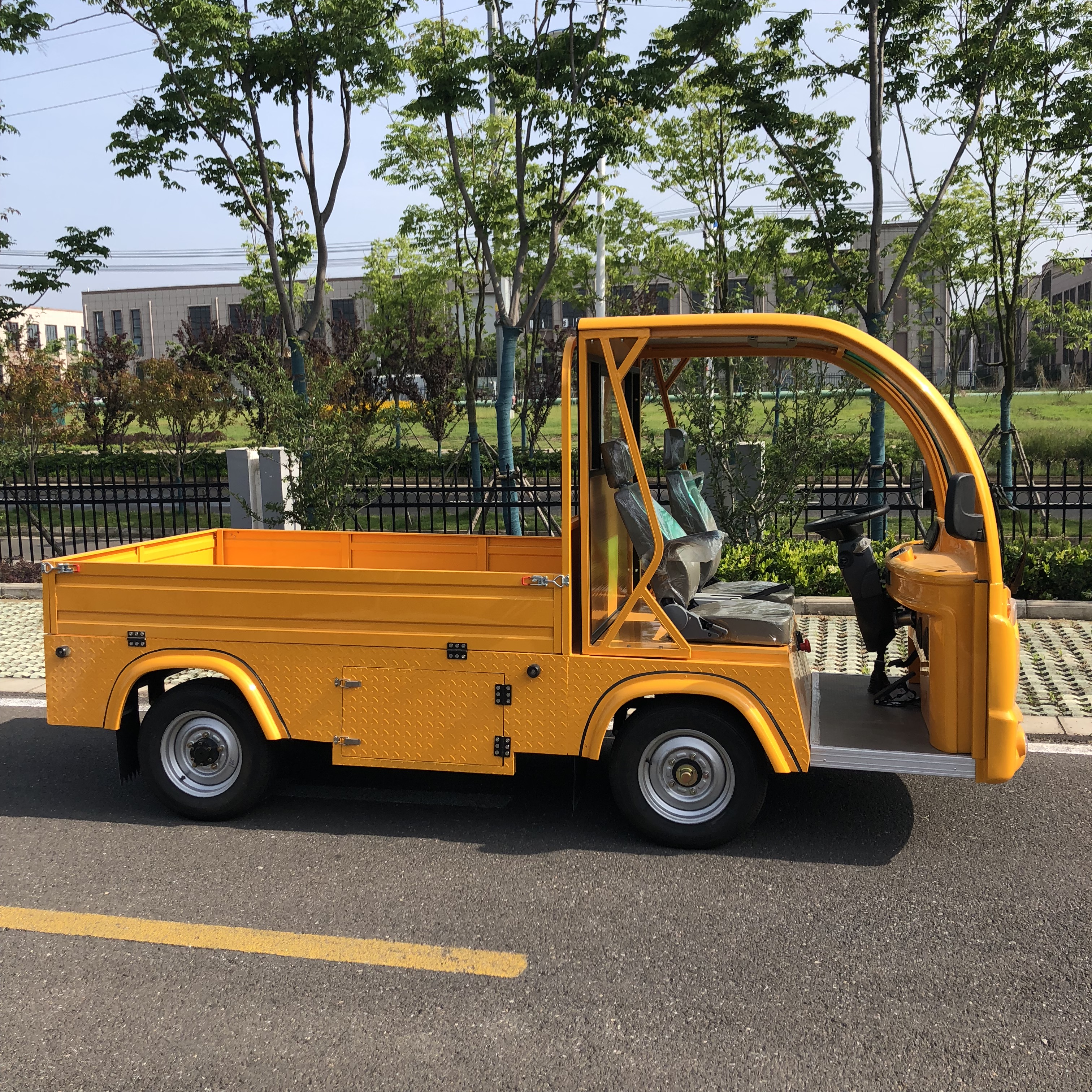 顺睿牌 平板电动货车 电动四轮搬运车 st6082hf 承载重量可定制-其他