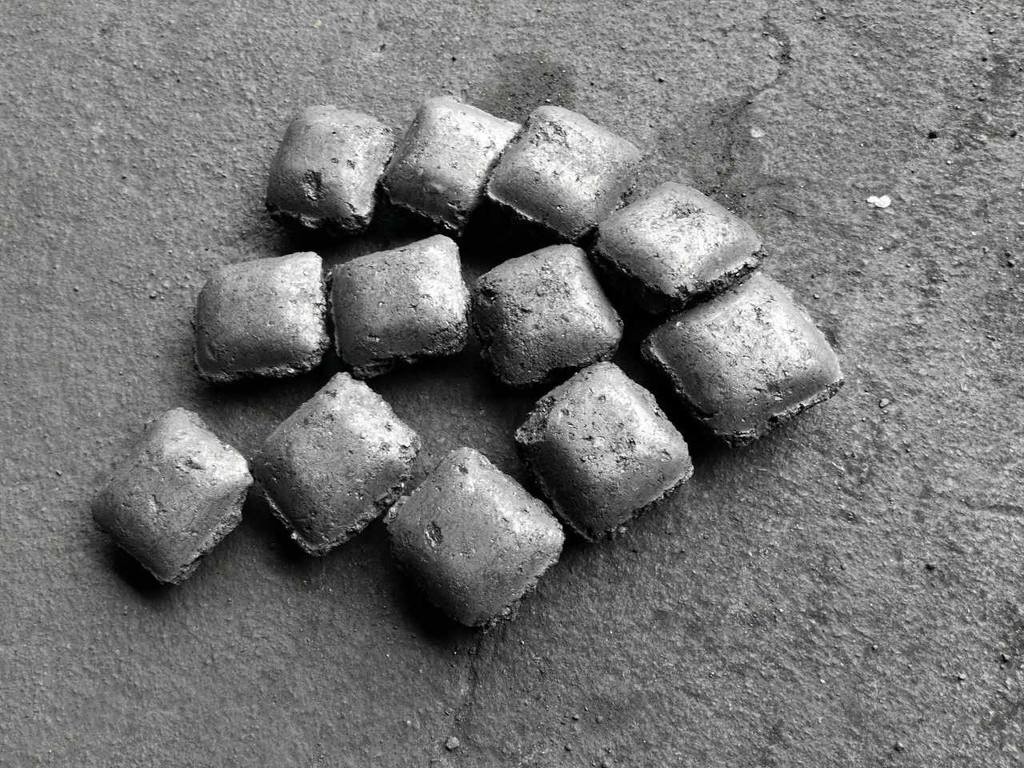 石墨球 固定碳40-80低硫高碳 炼钢升温剂 发热剂 质量可靠45 65