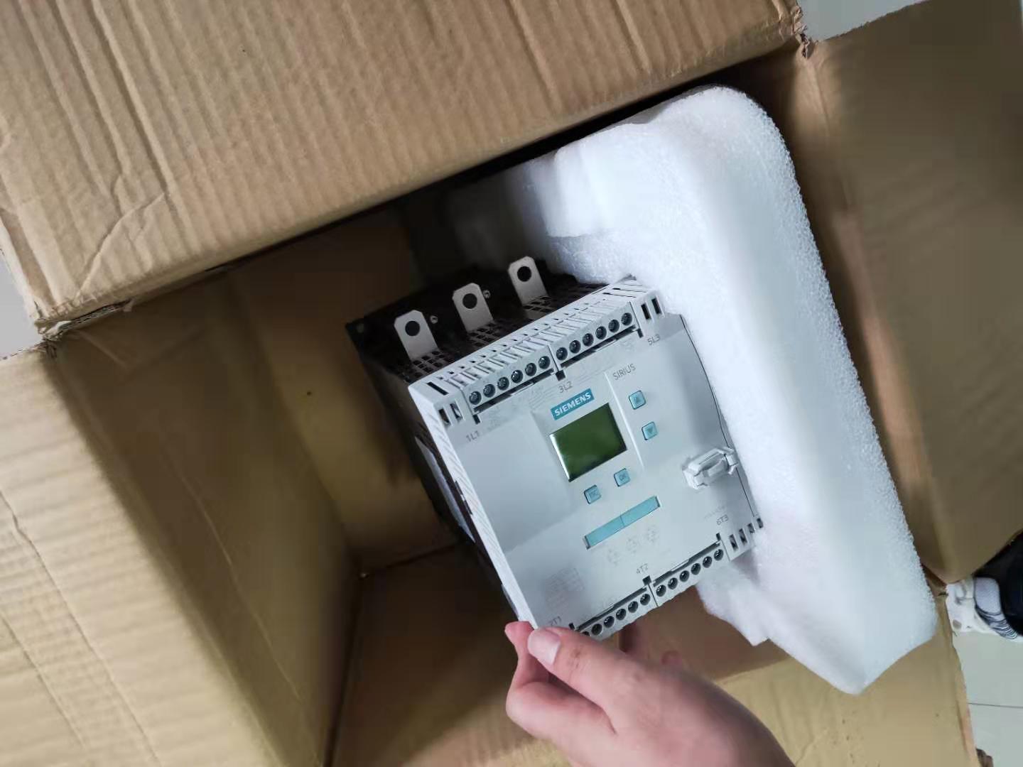 西门子变频器 1fl6032-2af21-1ma1 v90 低惯量型电机