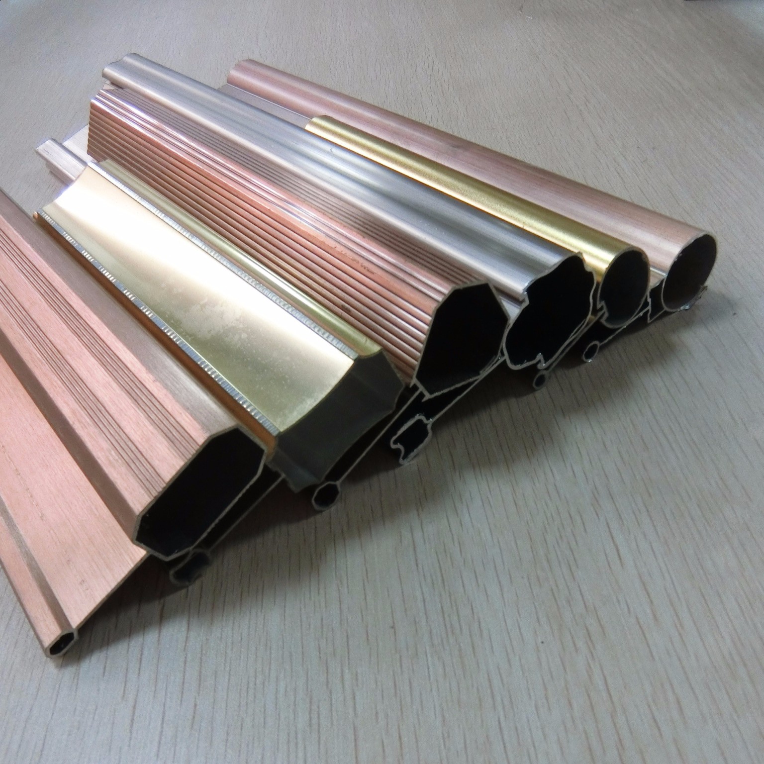 铝合金晾衣架铝材手摇挂衣架铝型材-铅合金|有色金属合金|冶金矿产–