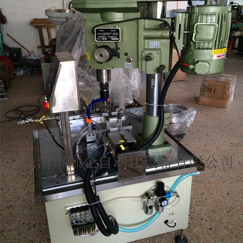 全自动套筒攻丝机 数控五金件自动攻丝机