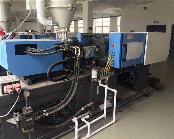 回收二手注塑机价格_宁波回收进口注塑机