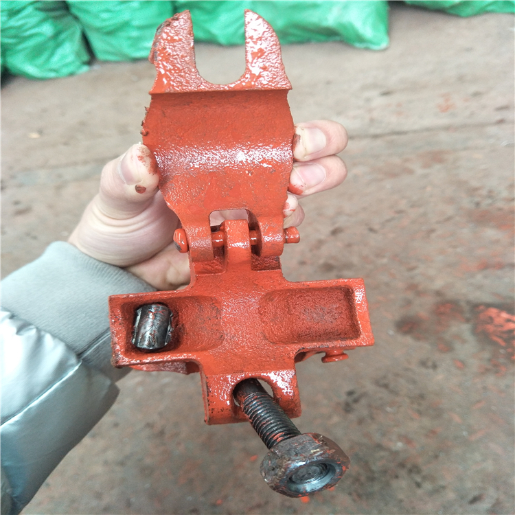 转向扣件|扣件厂家直销 建筑扣件直角扣件脚手架扣件球墨扣件 量大从