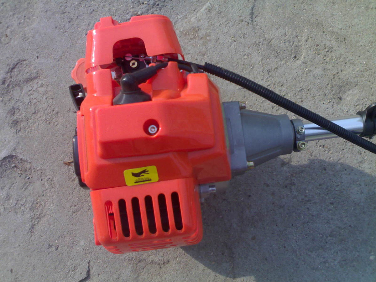 新款打草头园林割草机_牧草打草机_龙钰畜牧割草机