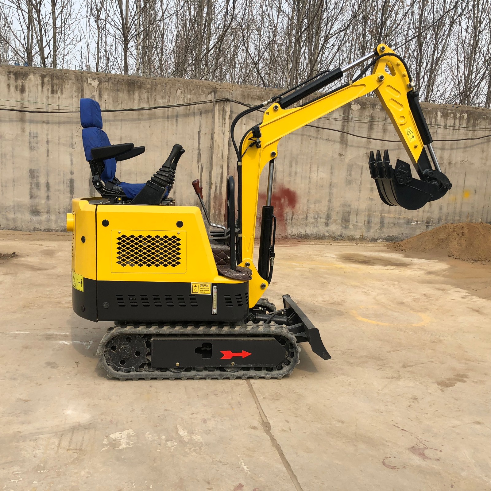 农用果园大棚专用迷你小勾机 道路破碎液压散热小型挖掘机-挖掘机械