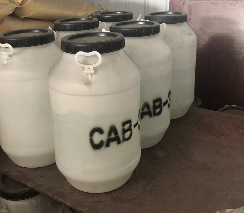 甜菜鹼cab-35椰油酰胺丙基甜菜鹼發泡劑50-200公斤/桶洗滌劑原料