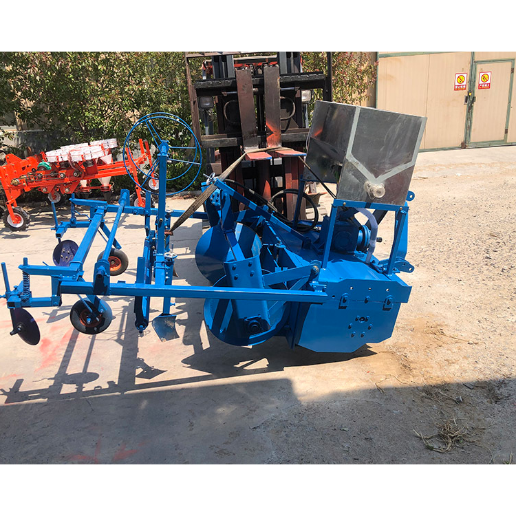 洋葱旋耕起垄施肥覆膜机红薯起垄施肥覆膜机